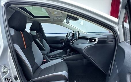 Toyota Corolla, 2023 год, 1 700 600 рублей, 6 фотография