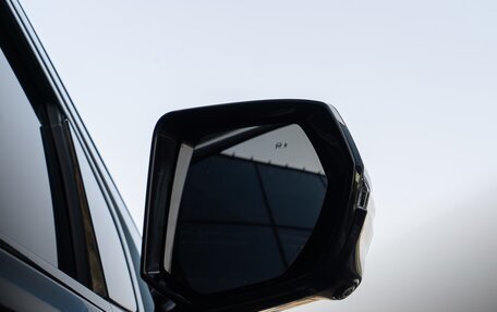 Cadillac Escalade V, 2021 год, 14 000 000 рублей, 7 фотография