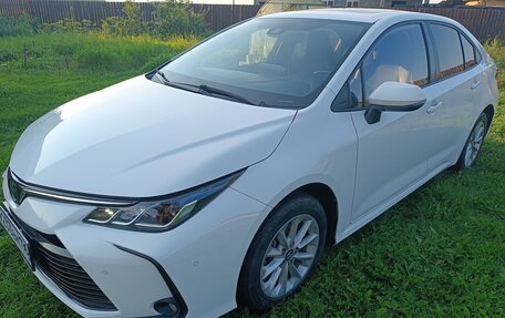 Toyota Corolla, 2021 год, 1 850 000 рублей, 1 фотография
