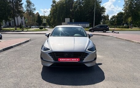 Hyundai Sonata VIII, 2020 год, 2 250 000 рублей, 2 фотография