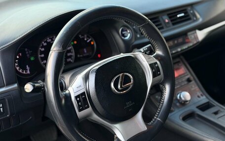 Lexus CT I рестайлинг, 2013 год, 1 550 000 рублей, 17 фотография