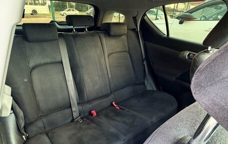 Lexus CT I рестайлинг, 2013 год, 1 550 000 рублей, 21 фотография