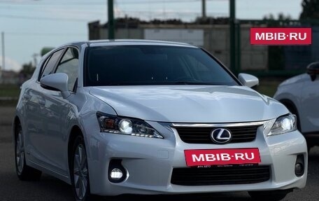 Lexus CT I рестайлинг, 2013 год, 1 550 000 рублей, 2 фотография