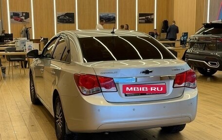 Chevrolet Cruze II, 2012 год, 570 000 рублей, 6 фотография