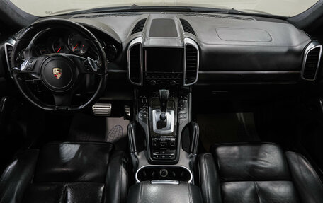 Porsche Cayenne III, 2011 год, 2 549 000 рублей, 20 фотография