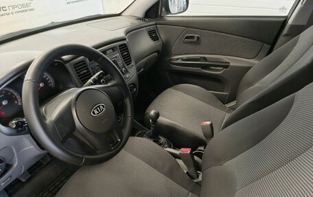 KIA Rio II, 2010 год, 650 000 рублей, 9 фотография