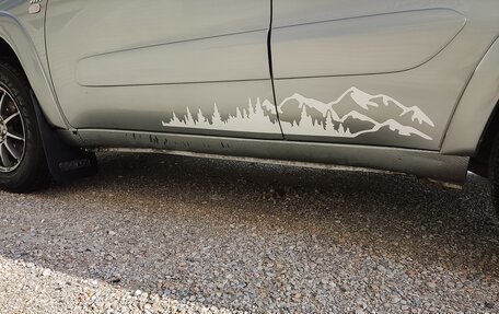 Toyota RAV4, 2004 год, 950 000 рублей, 5 фотография