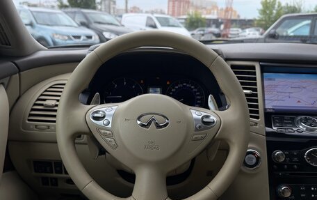 Infiniti FX II, 2012 год, 2 200 000 рублей, 16 фотография