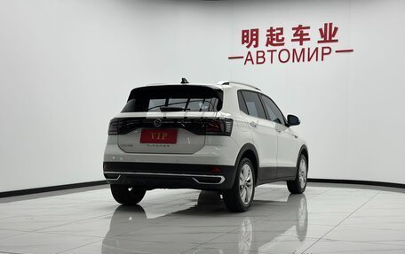 Volkswagen T-Cross I, 2023 год, 1 305 000 рублей, 4 фотография
