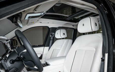 Rolls-Royce Cullinan, 2025 год, 59 500 000 рублей, 20 фотография
