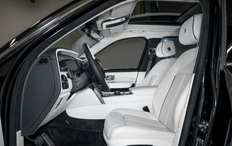 Rolls-Royce Cullinan, 2025 год, 59 500 000 рублей, 19 фотография