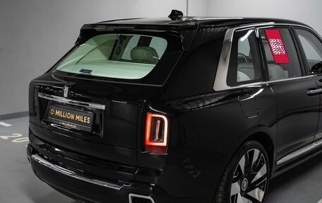 Rolls-Royce Cullinan, 2025 год, 59 500 000 рублей, 13 фотография