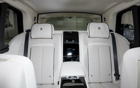 Rolls-Royce Cullinan, 2025 год, 59 500 000 рублей, 32 фотография