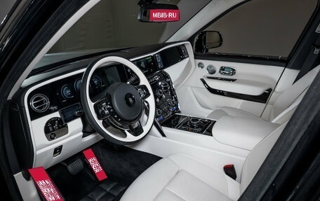 Rolls-Royce Cullinan, 2025 год, 59 500 000 рублей, 18 фотография