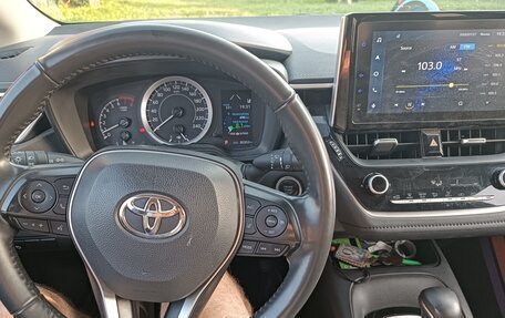 Toyota Corolla, 2021 год, 1 850 000 рублей, 3 фотография