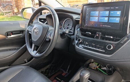 Toyota Corolla, 2021 год, 1 850 000 рублей, 4 фотография