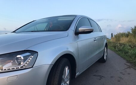Volkswagen Passat B7, 2012 год, 1 400 000 рублей, 2 фотография