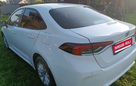 Toyota Corolla, 2021 год, 1 850 000 рублей, 5 фотография