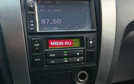 Hyundai Tucson III, 2008 год, 1 020 000 рублей, 16 фотография