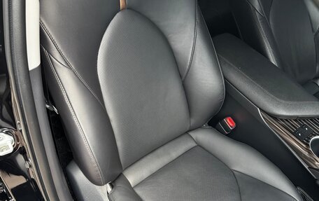 Toyota Camry, 2019 год, 3 600 000 рублей, 13 фотография