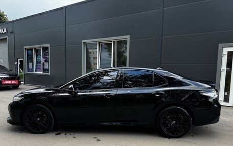 Toyota Camry, 2019 год, 3 600 000 рублей, 4 фотография