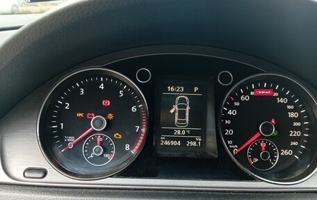 Volkswagen Passat B7, 2012 год, 1 000 000 рублей, 12 фотография
