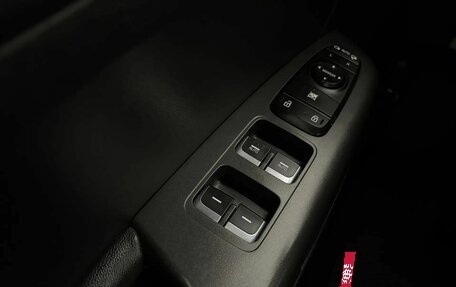 KIA Sportage IV рестайлинг, 2018 год, 1 900 000 рублей, 13 фотография