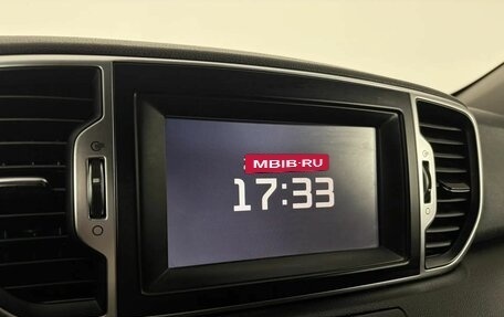KIA Sportage IV рестайлинг, 2018 год, 1 900 000 рублей, 16 фотография