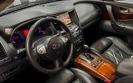 Infiniti FX II, 2008 год, 1 849 900 рублей, 7 фотография