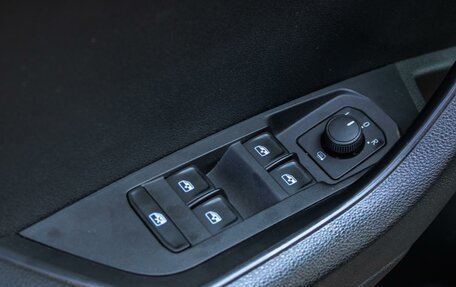 Skoda Karoq I, 2021 год, 2 450 000 рублей, 17 фотография