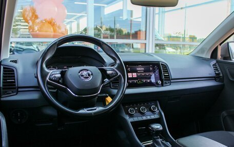 Skoda Karoq I, 2021 год, 2 450 000 рублей, 18 фотография