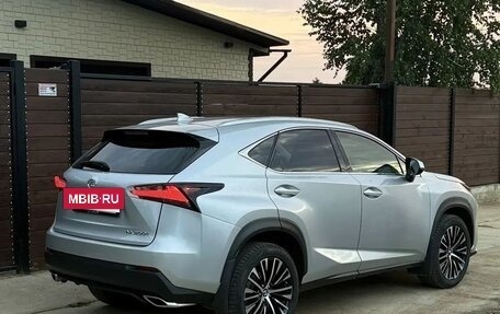Lexus NX I, 2016 год, 3 100 000 рублей, 9 фотография