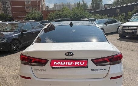 KIA Optima IV, 2018 год, 2 200 000 рублей, 6 фотография