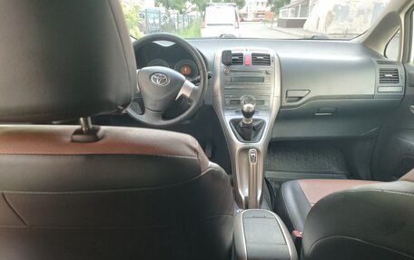 Toyota Auris II, 2009 год, 780 000 рублей, 6 фотография