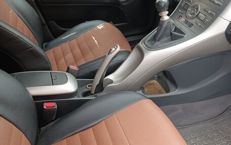 Toyota Auris II, 2009 год, 780 000 рублей, 2 фотография