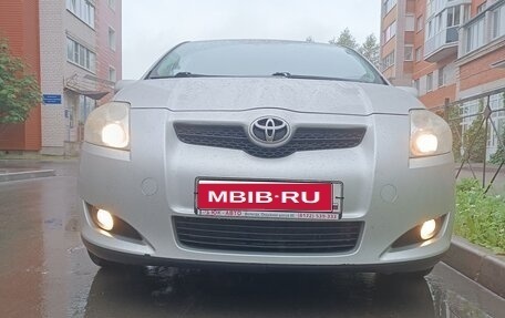 Toyota Auris II, 2009 год, 780 000 рублей, 1 фотография