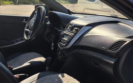 Hyundai Solaris II рестайлинг, 2013 год, 930 000 рублей, 6 фотография