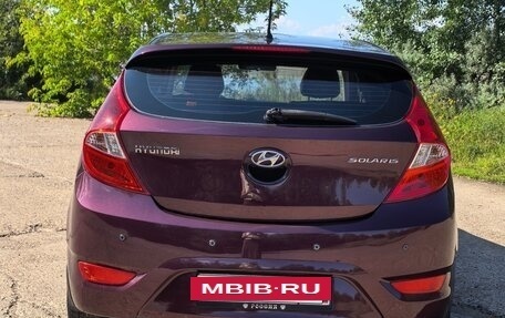Hyundai Solaris II рестайлинг, 2013 год, 930 000 рублей, 4 фотография