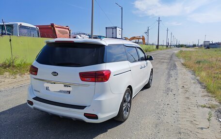 KIA Carnival III, 2018 год, 2 770 000 рублей, 6 фотография