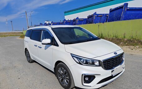 KIA Carnival III, 2018 год, 2 770 000 рублей, 5 фотография