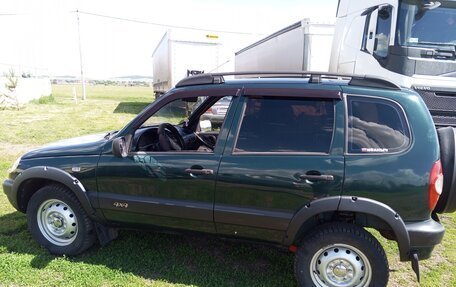 Chevrolet Niva I рестайлинг, 2005 год, 170 000 рублей, 2 фотография