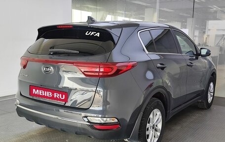 KIA Sportage IV рестайлинг, 2020 год, 2 415 000 рублей, 6 фотография