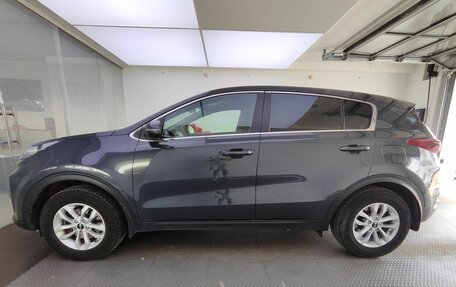 KIA Sportage IV рестайлинг, 2020 год, 2 415 000 рублей, 10 фотография