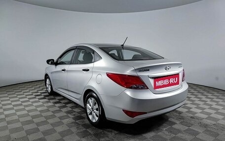 Hyundai Solaris II рестайлинг, 2014 год, 990 000 рублей, 8 фотография