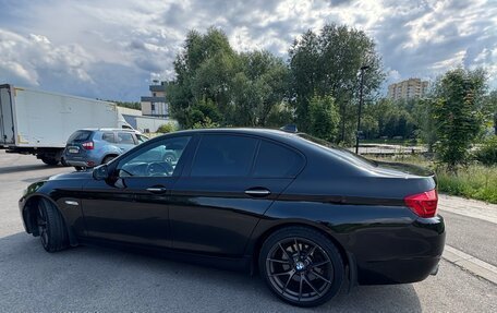 BMW 5 серия, 2013 год, 1 800 000 рублей, 8 фотография