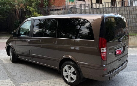 Mercedes-Benz Viano, 2012 год, 2 750 000 рублей, 4 фотография