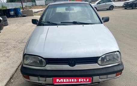 Volkswagen Golf III, 1993 год, 90 000 рублей, 2 фотография