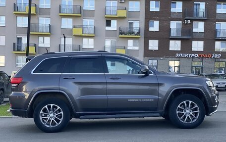 Jeep Grand Cherokee, 2013 год, 2 700 000 рублей, 21 фотография