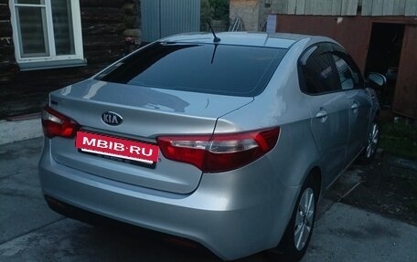 KIA Rio III рестайлинг, 2013 год, 690 000 рублей, 3 фотография