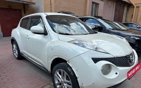 Nissan Juke II, 2011 год, 525 000 рублей, 6 фотография